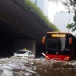 busway-banjir_20150209_121828