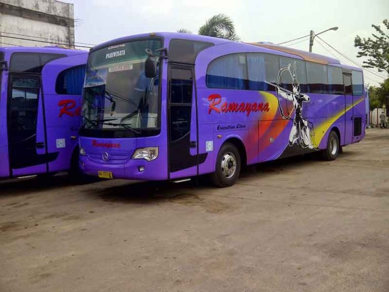 Bus AKAP Rambah Aplikasi Online
