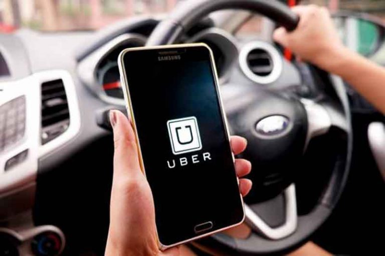 Hindari Penyalahgunaan Nomer Ponsel, Uber Siapkan Fitur Chat di Dalam Aplikasi