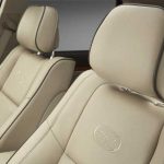 Headrest-alias-andaran-kepala-jok-mobil.-Lifehack.org_