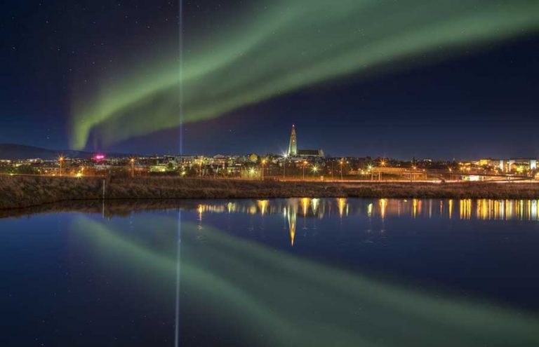 Islandia (1): Menjejakkan Kaki di Negeri Surga Aurora