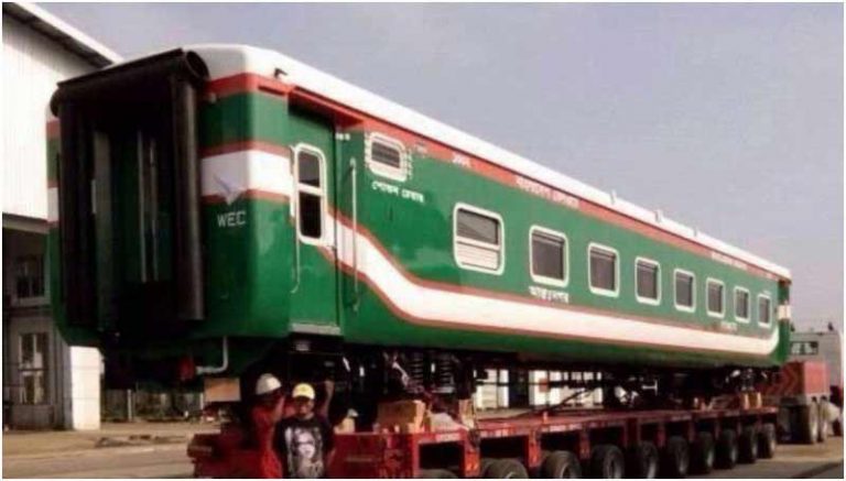 Potensi Ekspor Ke AS, Operator Transportasi Chicago Tertarik dengan Kereta Produksi PT INKA