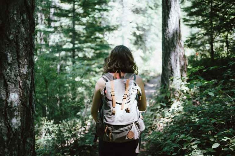 13 Tips Perjalanan Luar Negeri dengan Ransel