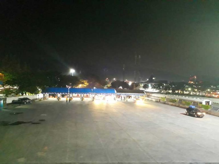 H-5 Lebaran, Malam Ini Pelabuhan Merak Diprediksi Mulai Dipadati Pemudik