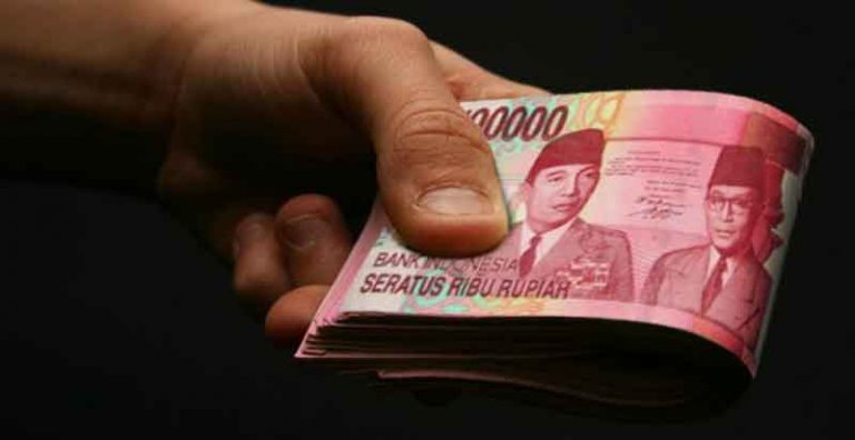 “Timer,” Antara Utusan Operator Angkutan dan Pungutan Liar