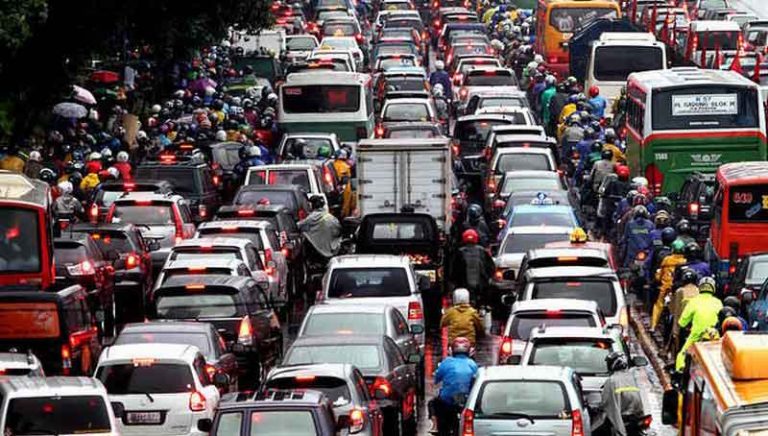 Riset INRIX: Setelah Jakarta, Bandung Jadi Kota Termacet Kedua di Indonesia