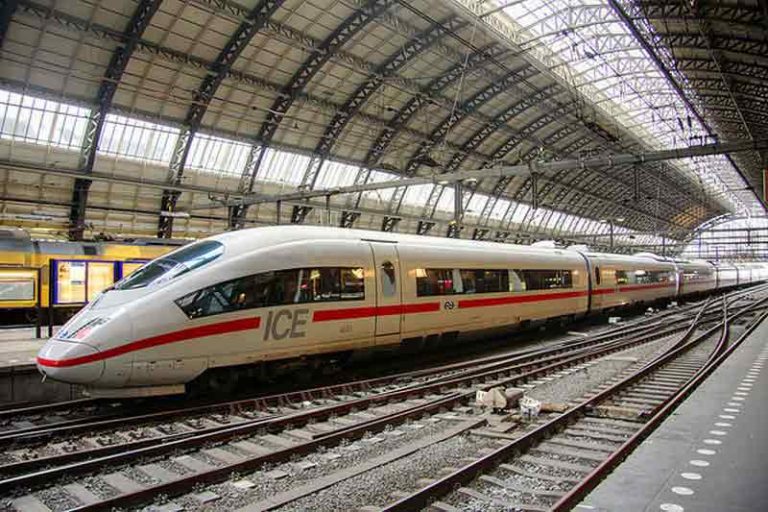 Mau Ke Eropa dengan Visa Schengen? Jangan Lupa Pesan Tiket Kereta Secara Online