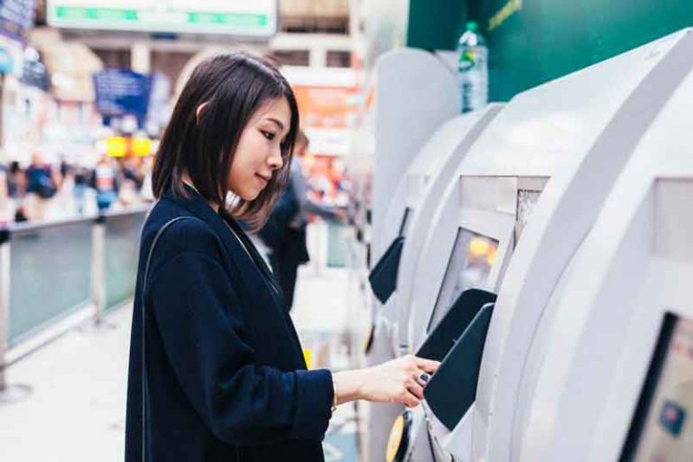 Mesin Self Service di Bandara Ternyata Jadi ‘Sarang’ Kuman dan Bakteri