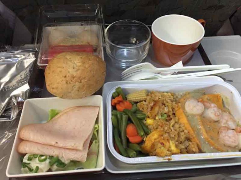 Pasta? No, Nasi Goreng? Yes, Untuk Disantap di Kabin Pesawat