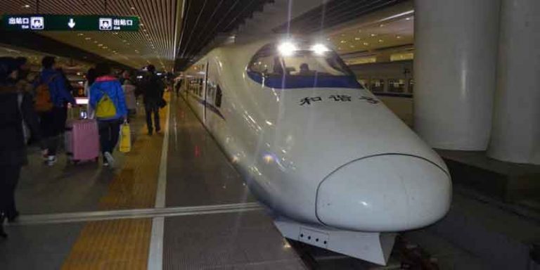 10 Fakta Seputar Kereta Cepat di Cina