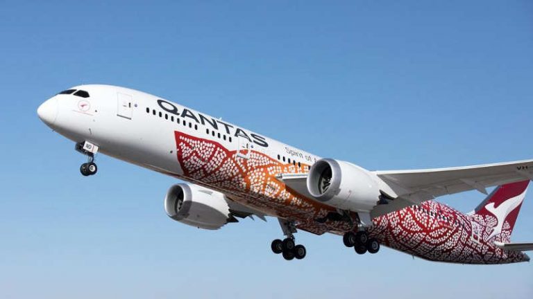 Qantas Selipkan Cerita Unik di Balik Penerbangan Jarak Jauh Non-Stop Perdananya