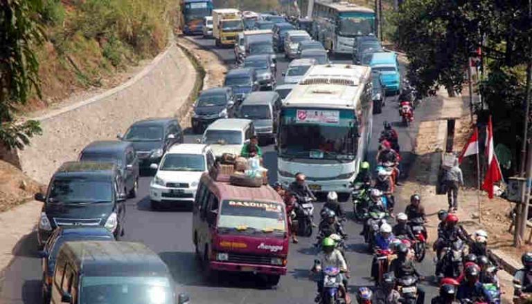 Jalur Nagreg: Meski Banyak Isu Gaib , Tetap Favorit Saat Musim Mudik