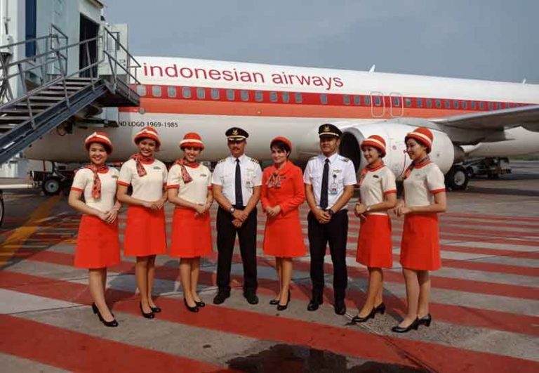 Garuda Indonesia Canangkan “Vintage Flight Experience” di Rute Amsterdam dan Tokyo