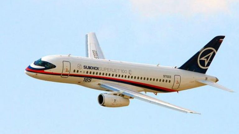 Hari Ini dalam Sejarah, Sukhoi Superjet 100 Terbang Perdana – Jadi Pesawat Komersial Pertama Rusia Pasca Uni Soviet
