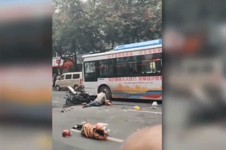 Bus Dibajak, Lima Orang Pejalan Kaki Tewas Tertabrak