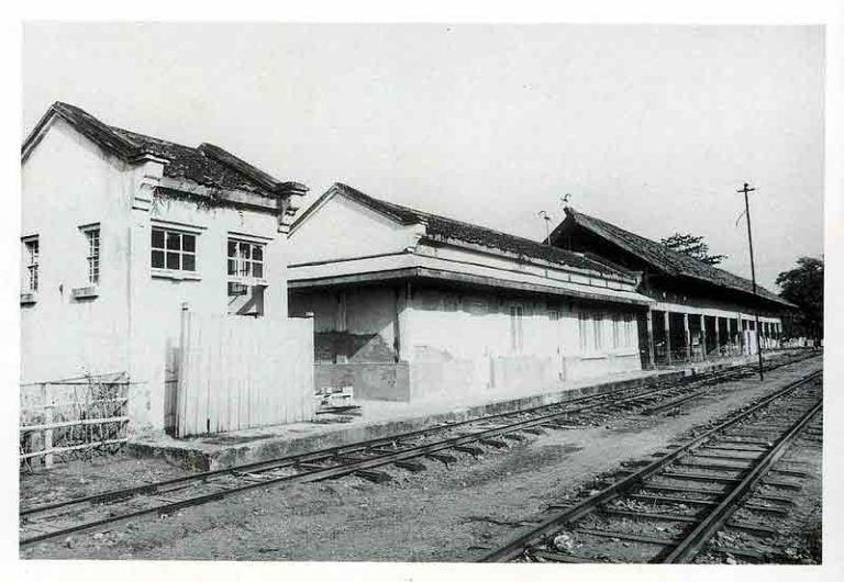 Stasiun Lasem, Dahulu Stasiun Besar Kedua di Rembang, Kini Hanya Jadi Tempat Parkir