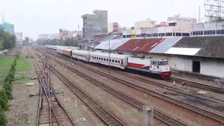 Jalur Kereta Api Medan – Siantar Diperbaiki, Potensi Danau Toba Bisa Lebih Bersinar