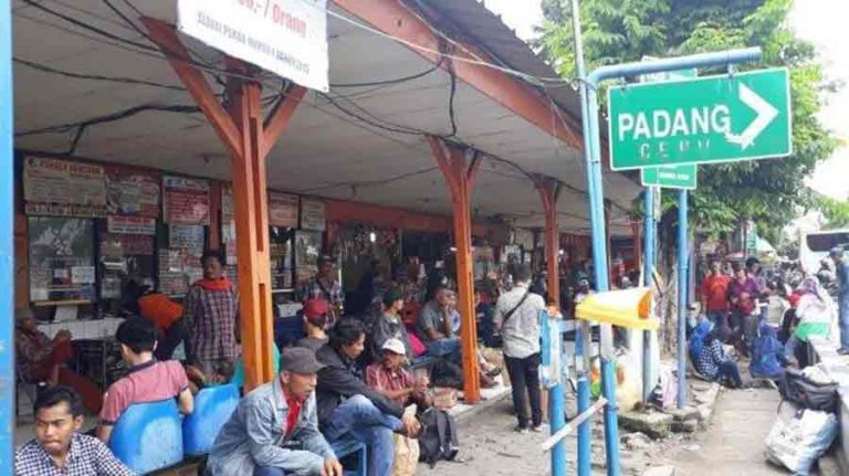 Tarif Tiket Pesawat Naik, Bus AKAP Diburu Masyarakat Pulau Sumatera
