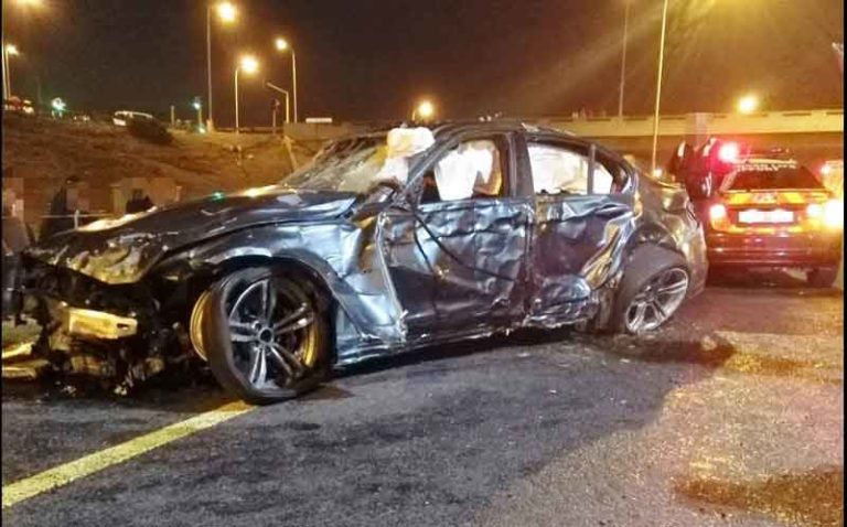 Melesat 320 Km Per Jam, Pengemudi BMW M3 Harus Diamputasi Kakinya