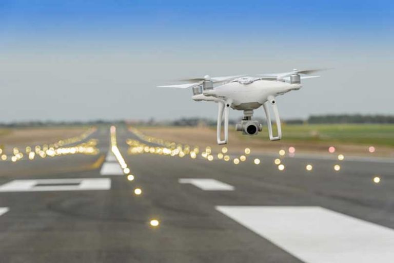 Bawa 189 Penumpang, Pesawat Ini Nyaris Tabrakan dengan Drone di Ketinggian 900 Meter