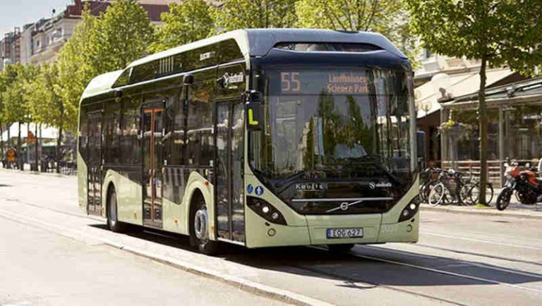 Pemerintah Gothenburg Tunjuk Volvo 7900 Electric Bus Sebagai “Perpustakaan Keliling”