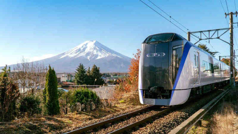 JR East Luncurkan Layanan Limited Express Menuju Gunung Fuji