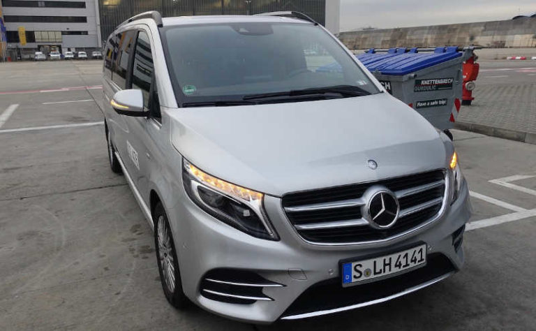 “Kurang Puas” dengan Mercedes, Lufthansa Ganti Layanan Shuttle Premium dengan Volkswagen