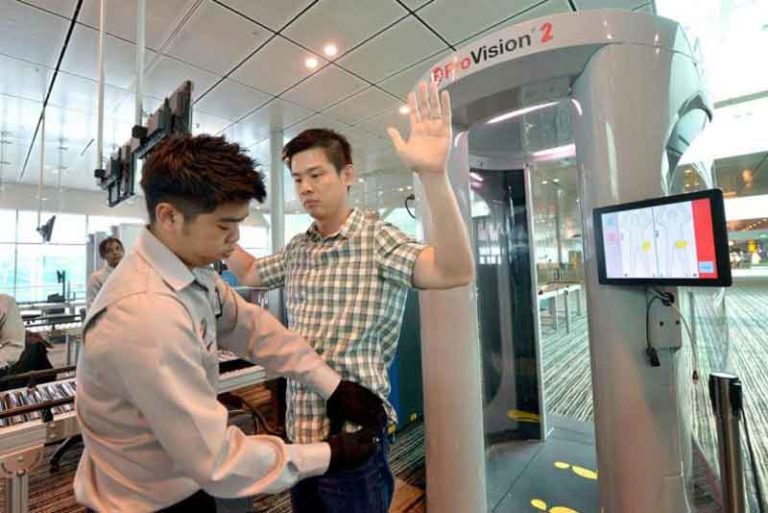 Terminal 4 Bandara Changi Kini Dilengkapi 14 Pemindai Tubuh dengan Teknologi X-CT Scan