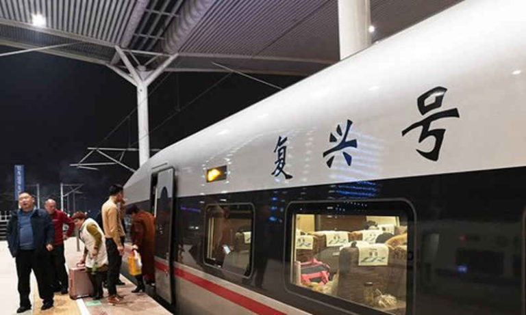 Jaringan Kereta Cina Angkut 10 Miliar Penumpang di Kuartal Pertama 2019