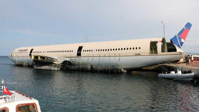 Ikuti Bahrain, Turki Tenggelamkan Airbus A330 untuk Dongkrak Wisata Bawah Air