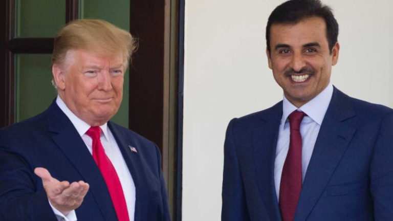 Trump Sebut Qatar Lakukan “Transaksi Besar” Terkait Produk Boeing