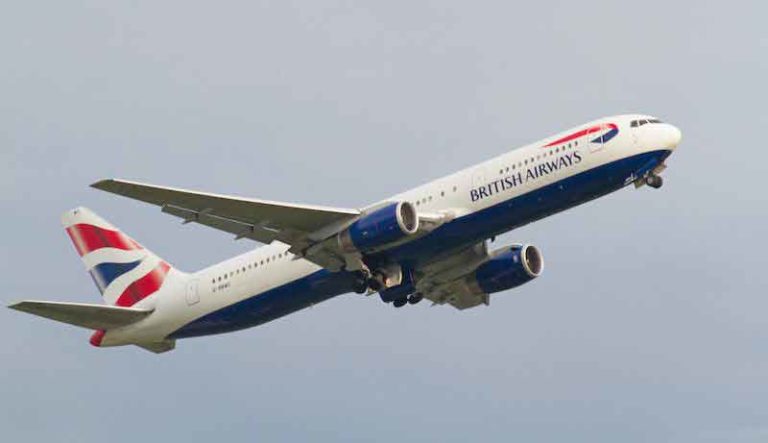 Lari Telanjang di Hotel Singapura, Tiga Awak Kabin British Airways Terancam Dipecat