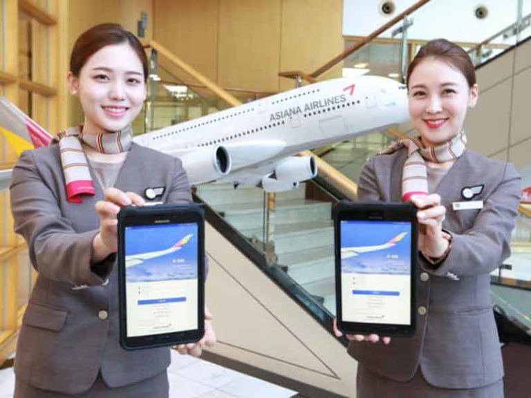 Tak Hanya Mudahkan Awak Kabin, Tablet PC Bantu Kurangi Penggunaan Kertas