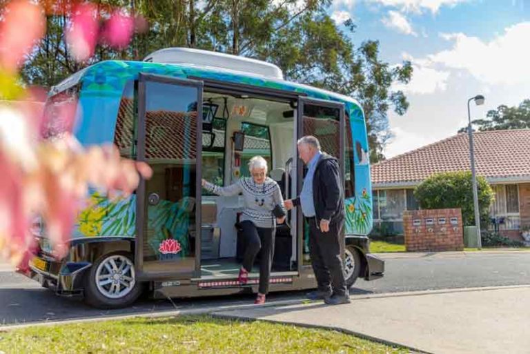 Giliran Bus Otonom EasyMile EZ10 Diuji Coba di Australia