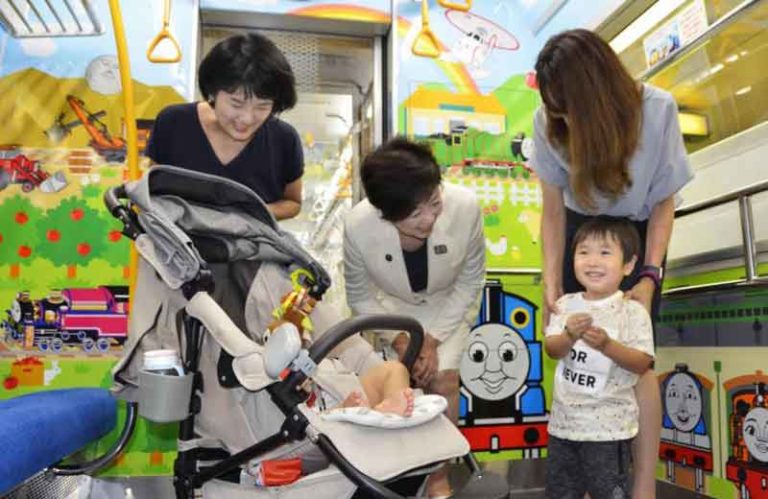 Ada “Thomas & Friends” dalam Gerbong Khusus Keluarga di Kereta Bawah Tanah Tokyo