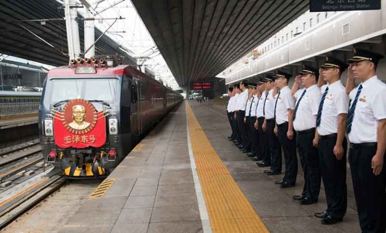 Lokomotif Legendaris “Mao Zedong” Tuntaskan Perjalanan 11 Juta Kilometer