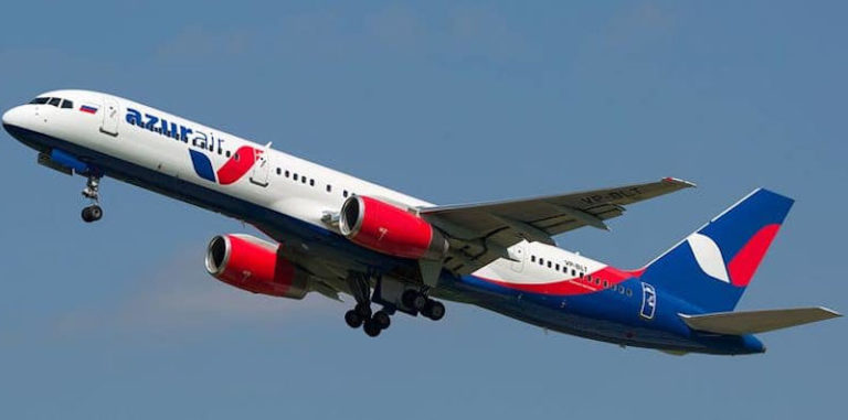 Instrumen Pendaratan Terbakar Saat Landing, Penumpang Azur Air Dievakuasi