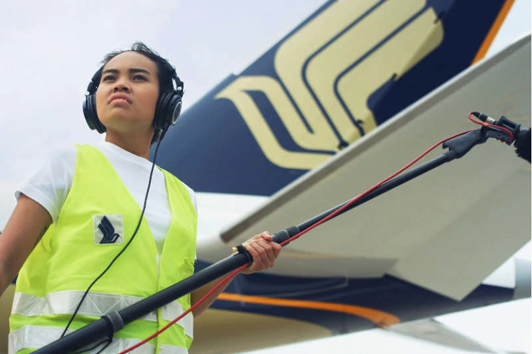 Gaet Musisi Asal Seattle, Singapore Airlines Rilis Video Super Kreatif di Airbus A350!