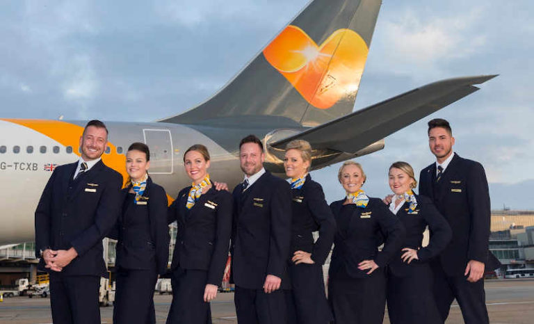 Ungkapan Emosional Awak Kabin Thomas Cook Pasca Gulung Tikar