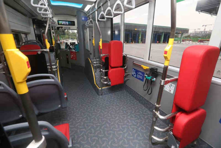 Bus Listrik di Singapura Meluncur Tahun Depan, Interiornya Mirip ‘Punya’ TransJakarta