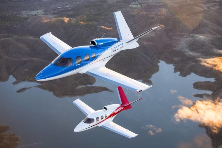 Cirrus Aviation Perkenalkan Fitur Keselamatan yang Siap ‘Daratkan’ Penumpang dengan Aman