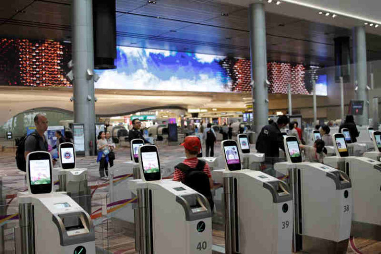 Berkat Check-in Tanpa Sentuhan, Changi Dinobatkan Jadi Bandara Teraman di Dunia