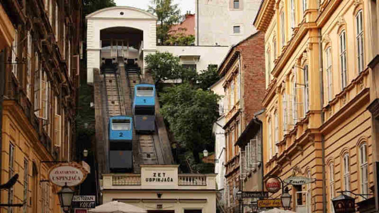 Zagreb Funicular – Kereta yang Hanya Ditempuh Satu Menit