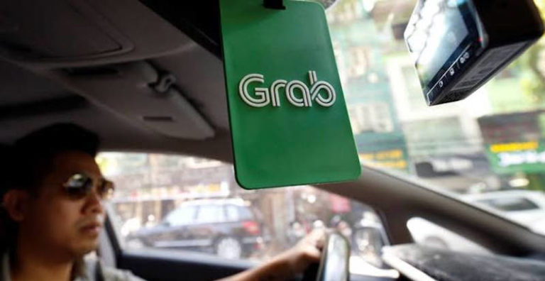 Beri Rating Ilegal, Pengemudi Grab Kena Denda US$5.000!