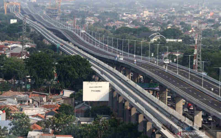 Gratis Sampai Tahun Baru, Jalan Tol Layang Jakarta-Cikampek II Membentang 36,4 Km