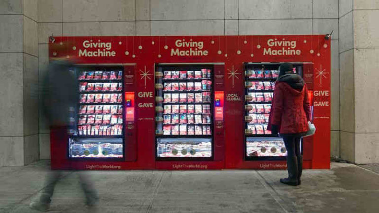“The Giving Machine,”Mesin Penjual Otomatis yang User Friendly