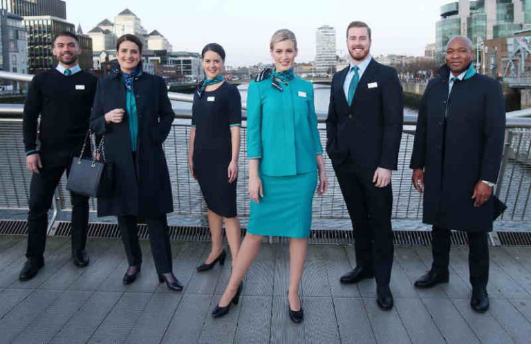 Setelah 20 Tahun, Awak Kabin Aer Lingus Akhirnya Punya Seragam Baru