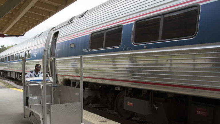Gegara Konfigurasi Kursi Roda di Gerbong, Pria Ini Rogoh $25 Ribu untuk Bepergian dengan Amtrak