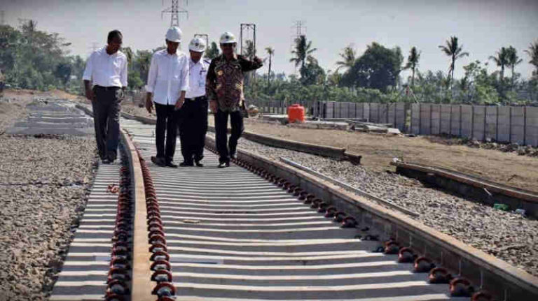Kereta Api dari Makassar Menuju Parepare Beroperasi Komersial di 2022