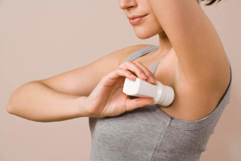 Anda Punya Bau Badan Berlebih? Gunakan Deodoran Secara Tepat di Jam Sibuk